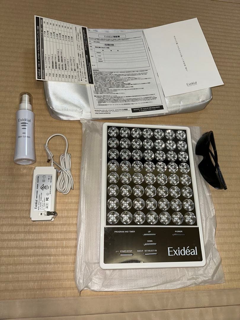 未使用 LED美顔器Exideal エクスイディアル フェイスケア Exideal mini (エクスイディアル ミニ) | LED美顔器 | LED美顔器